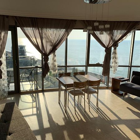 Orbi Sea Towers Batumi Resort מראה חיצוני תמונה