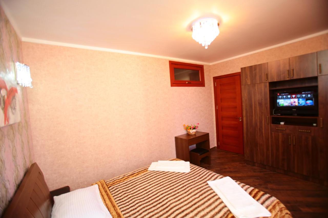 Orbi Sea Towers Batumi Resort מראה חיצוני תמונה