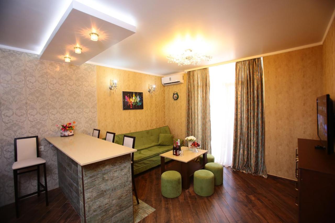 Orbi Sea Towers Batumi Resort מראה חיצוני תמונה