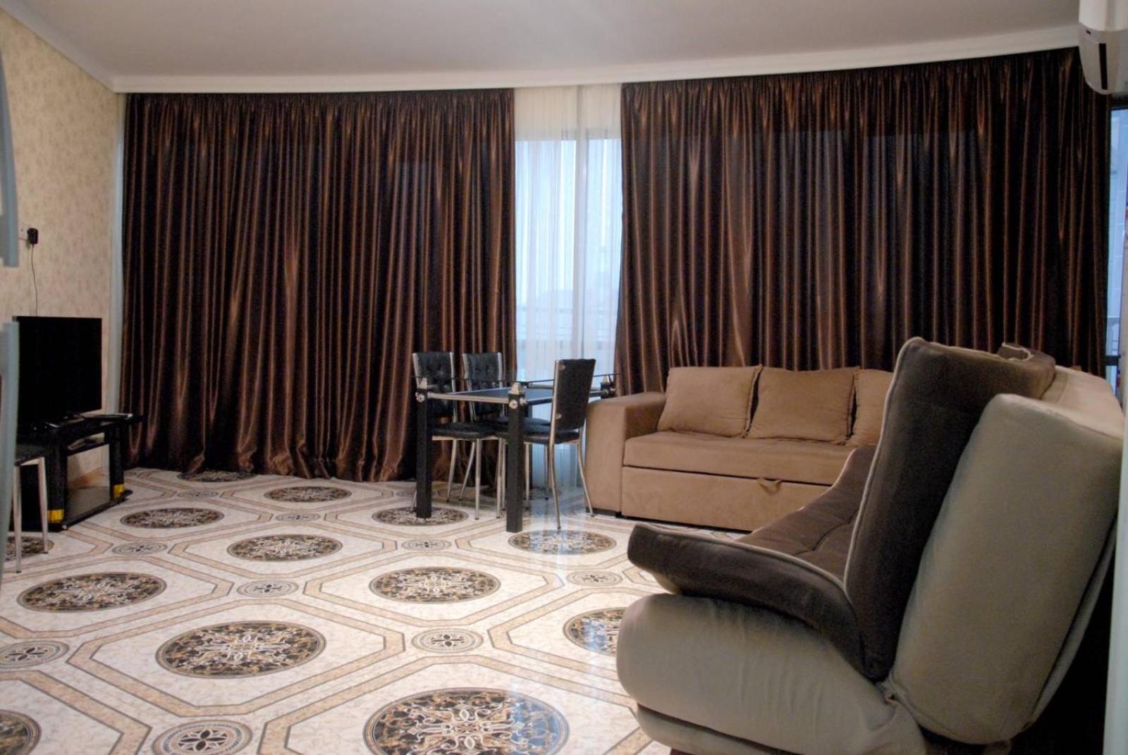 Orbi Sea Towers Batumi Resort מראה חיצוני תמונה
